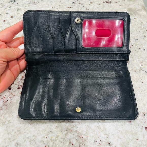 Cole Haan Black Leather check book wallet - Picture 7 of 8